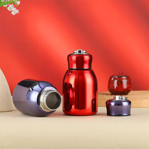 Botol air asal yang terlindung vakum